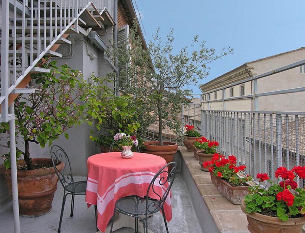 Hotel San Francesco Ασίζη Εξωτερικό φωτογραφία