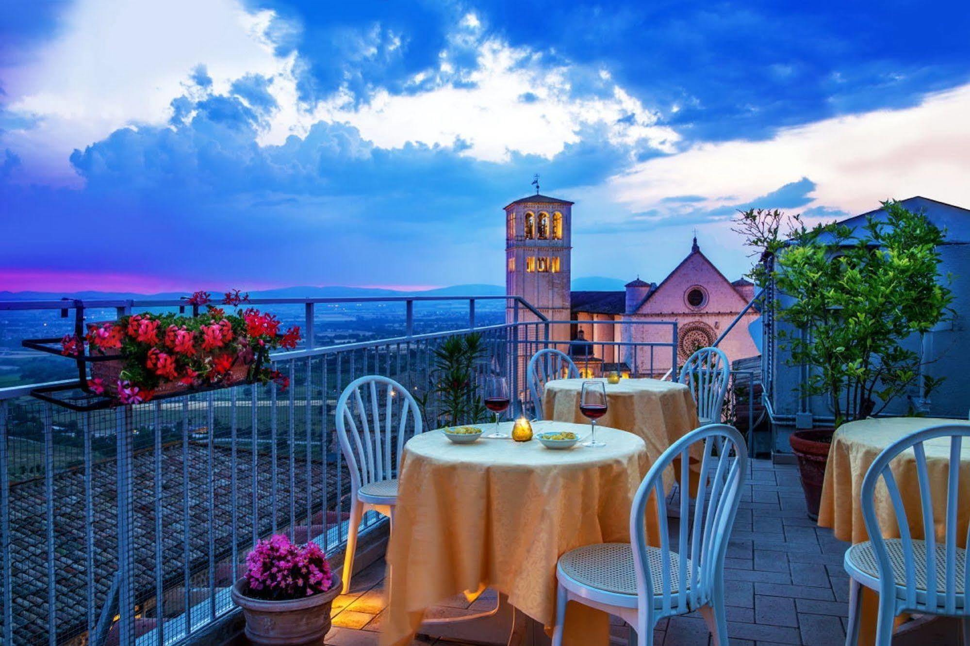 Hotel San Francesco Ασίζη Εξωτερικό φωτογραφία