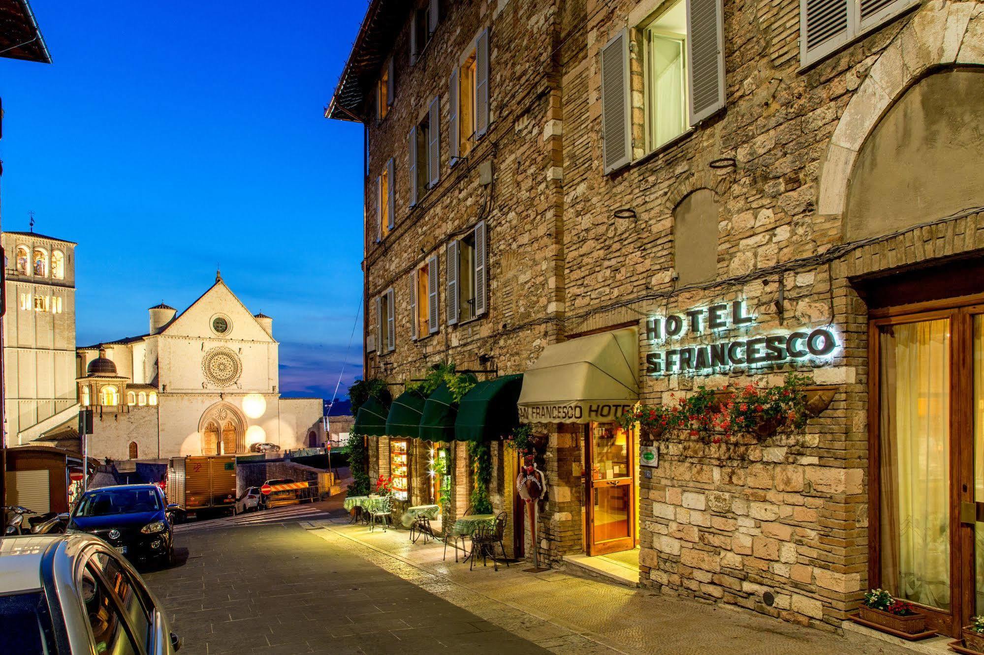Hotel San Francesco Ασίζη Εξωτερικό φωτογραφία