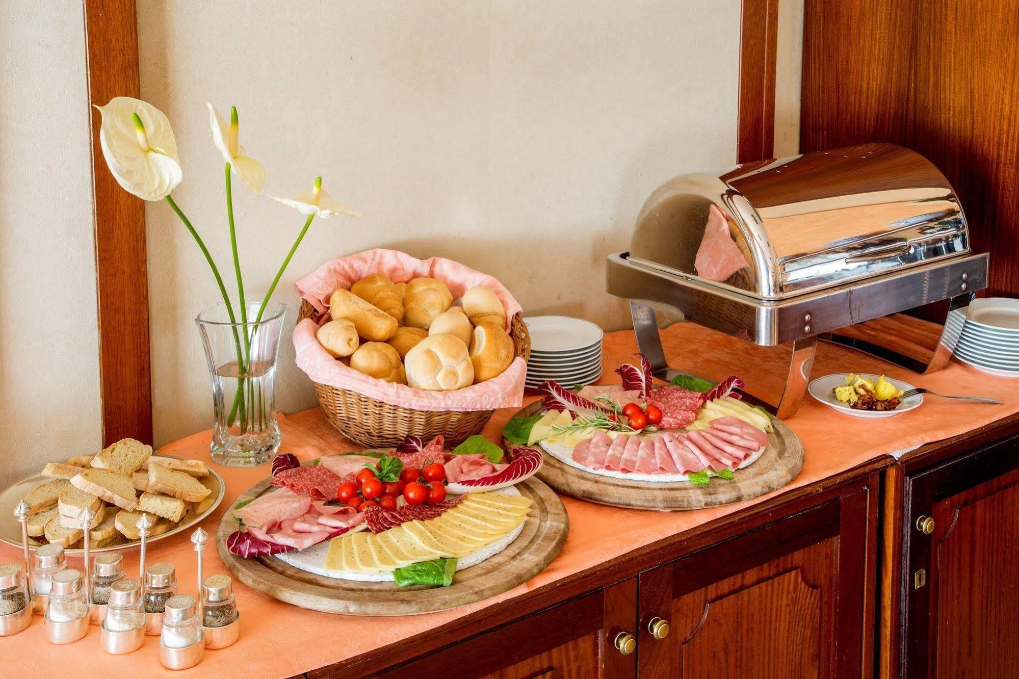 Hotel San Francesco Ασίζη Εξωτερικό φωτογραφία
